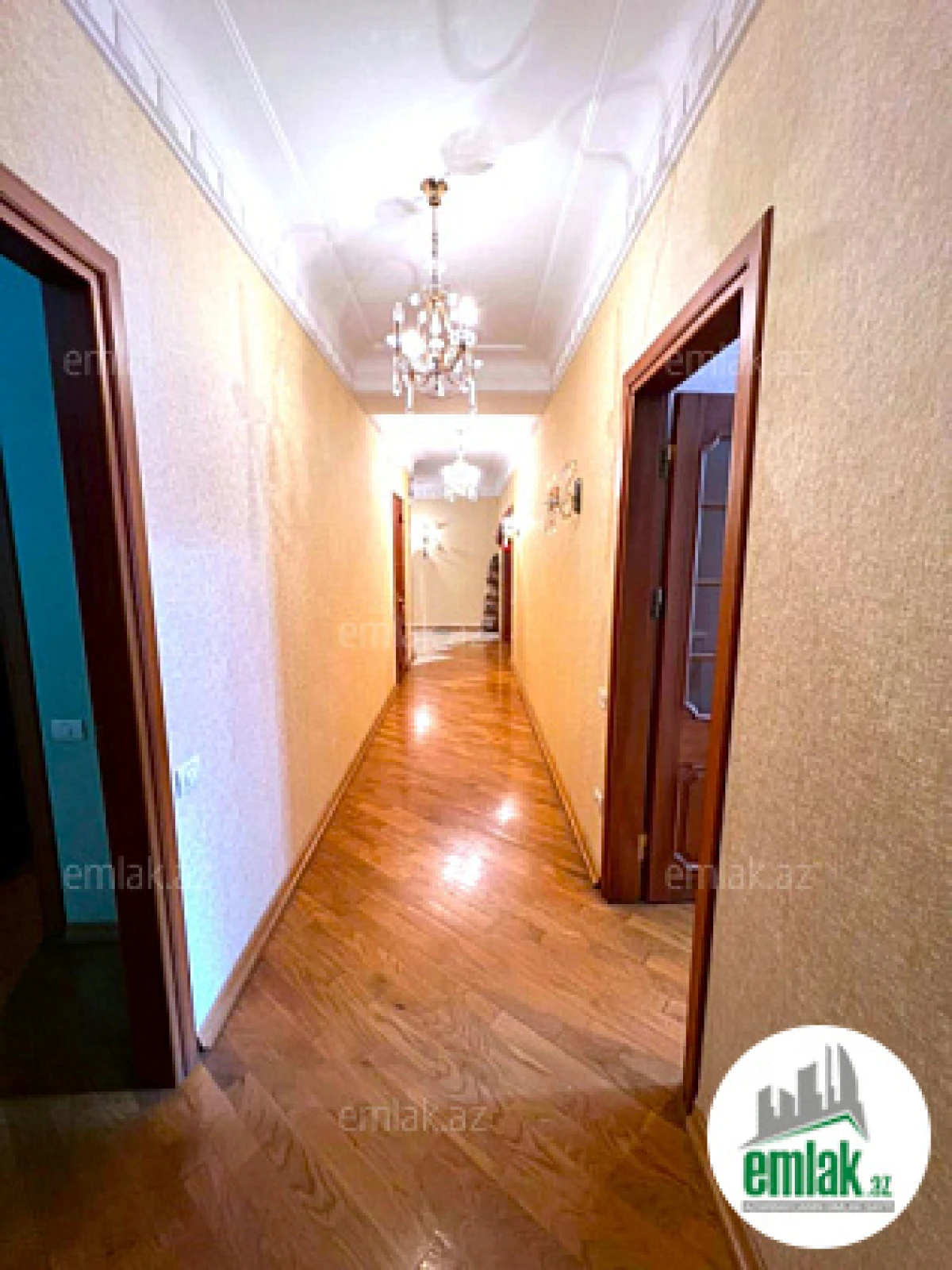 Satılır 3 otaqlı yeni tikili 170 m²