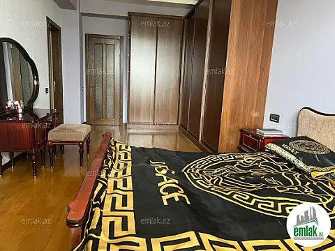 Satılır 4 otaqlı yeni tikili 185 m²