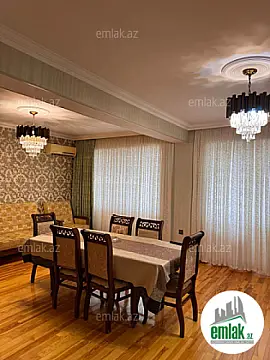 Satılır 4 otaqlı köhnə tikili 110 m² — Bakı, 8-ci kilometr 4 otaq 110.00 m²