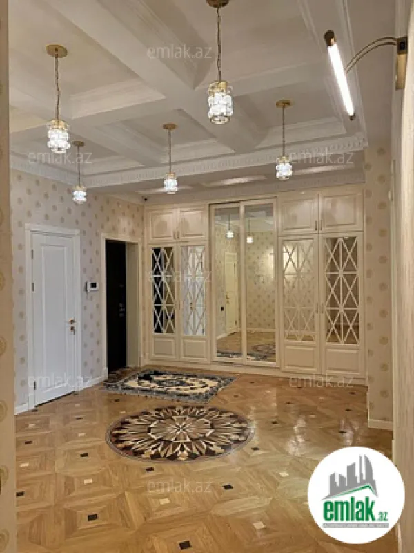 Satılır 3 otaqlı yeni tikili 151 m²