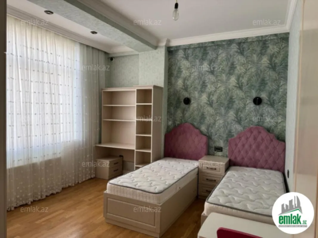 Satılır 3 otaqlı yeni tikili 151 m²