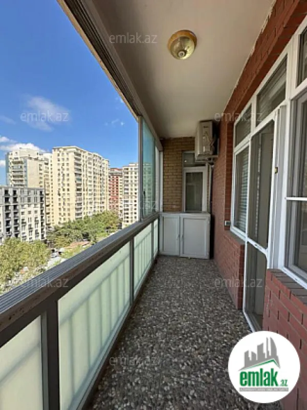 Satılır 3 otaqlı yeni tikili 151 m²
