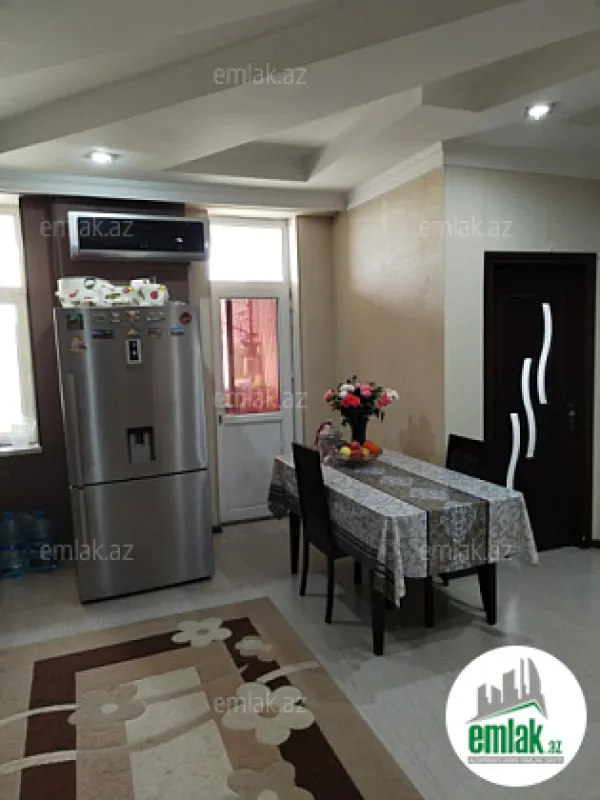 Satılır 3 otaqlı yeni tikili 100 m²