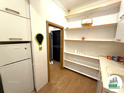 Satılır 2 otaqlı yeni tikili 70 m²