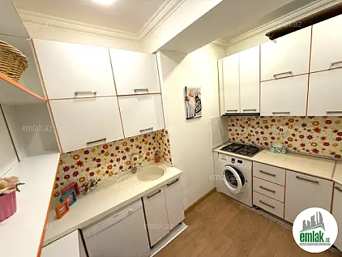 Satılır 2 otaqlı yeni tikili 70 m²