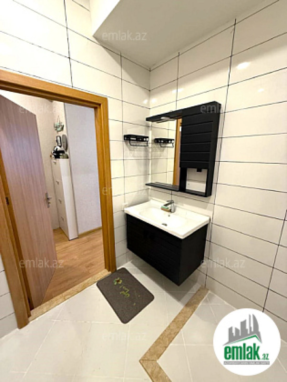 Satılır 2 otaqlı yeni tikili 70 m²