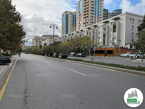 Satılır 3 otaqlı köhnə tikili 85 m² — Bakı, Şəhər mərkəzi 3 otaq 85.00 m²