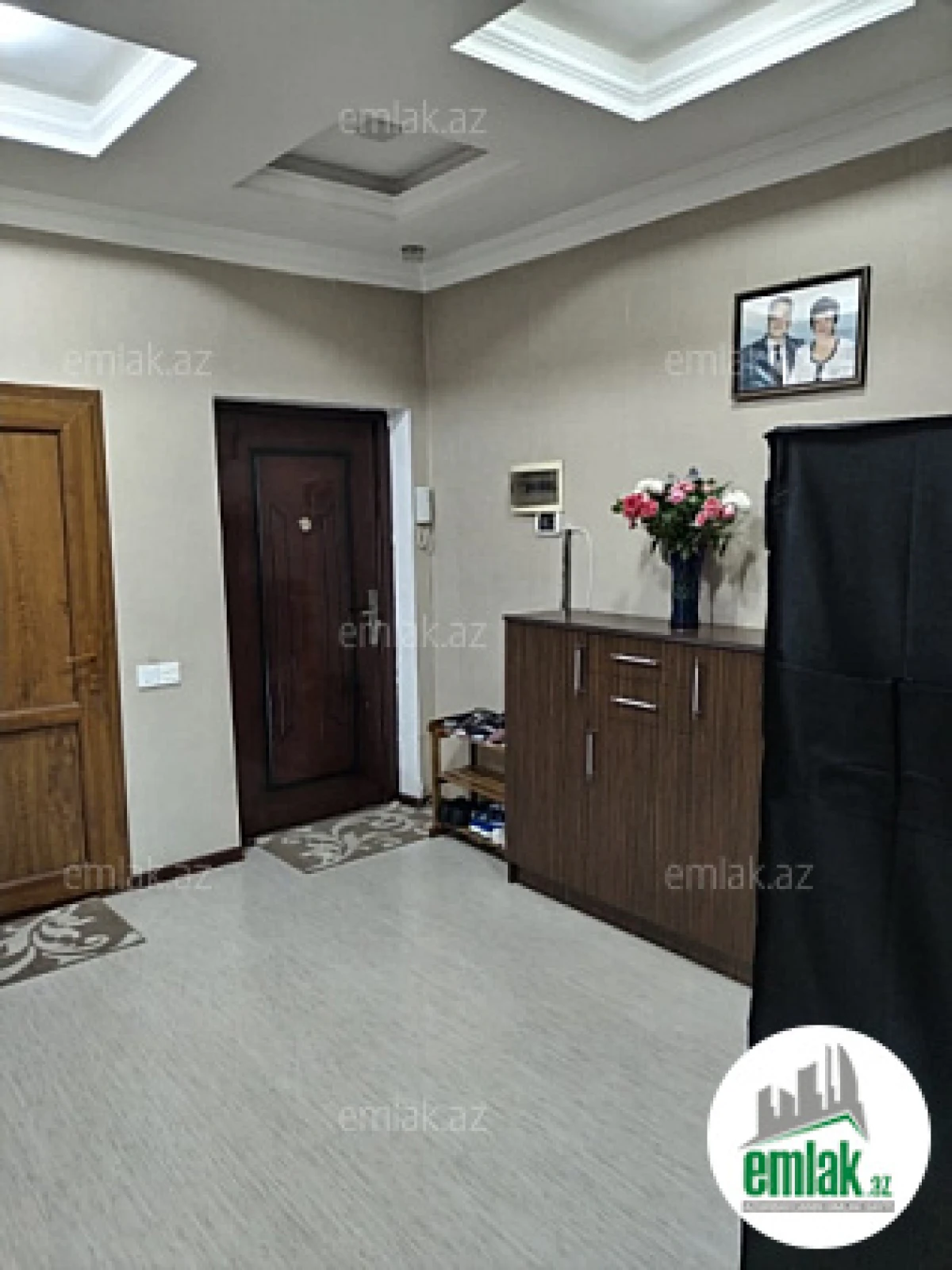 Satılır 3 otaqlı yeni tikili 98 m²