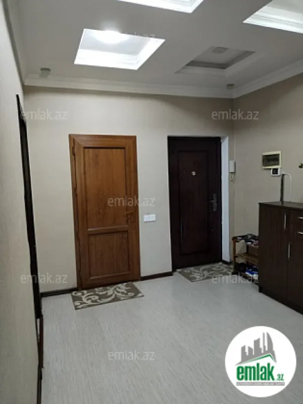 Satılır 3 otaqlı yeni tikili 98 m²