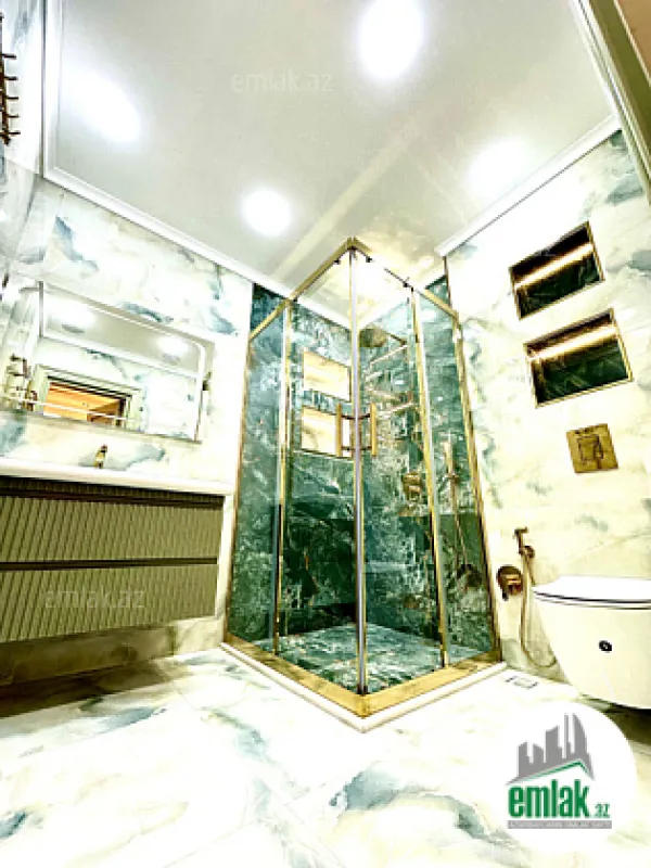 Satılır 4 otaqlı yeni tikili 216 m²