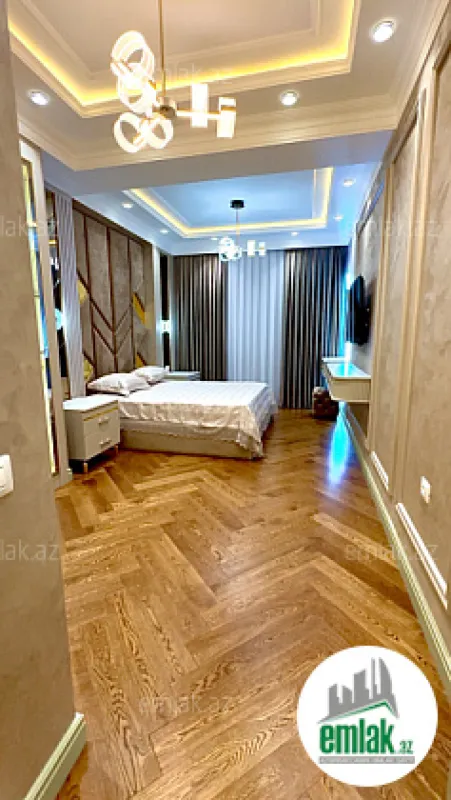 Satılır 4 otaqlı yeni tikili 216 m²