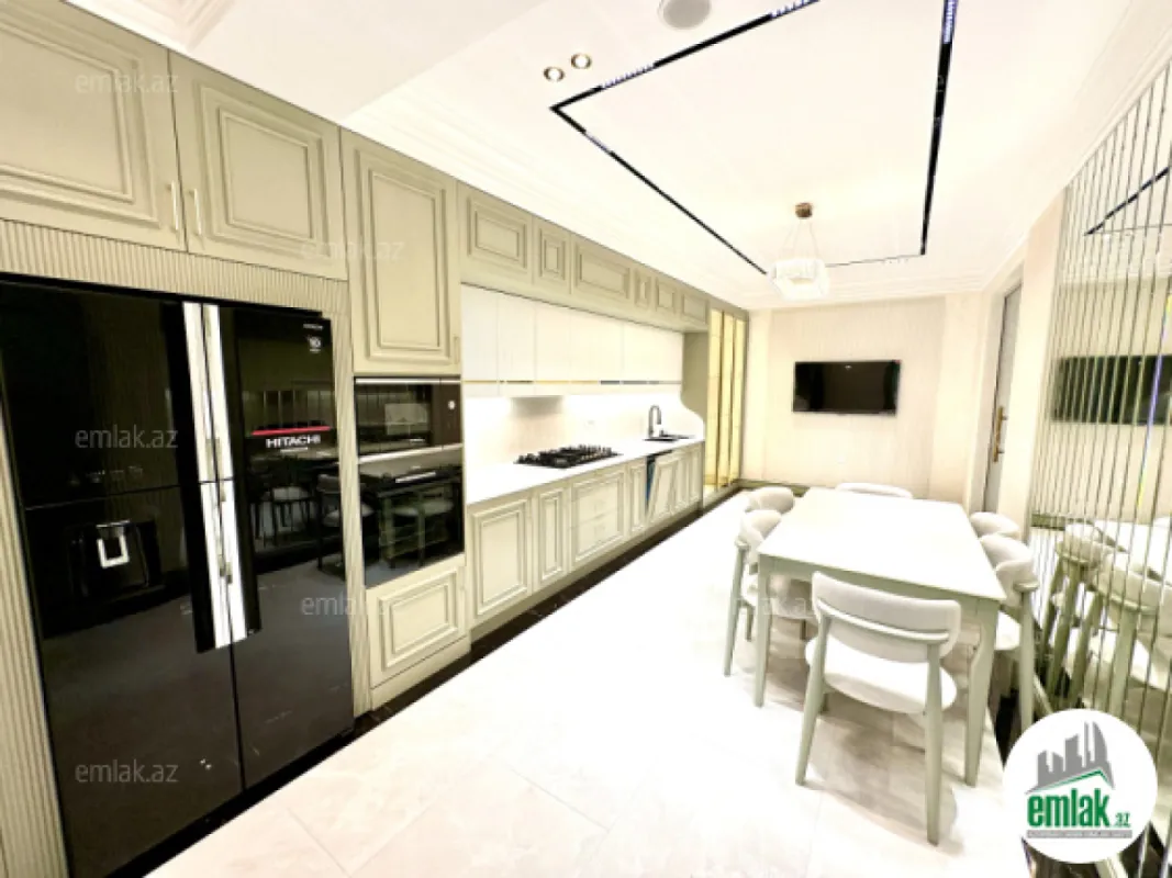 Satılır 4 otaqlı yeni tikili 216 m²