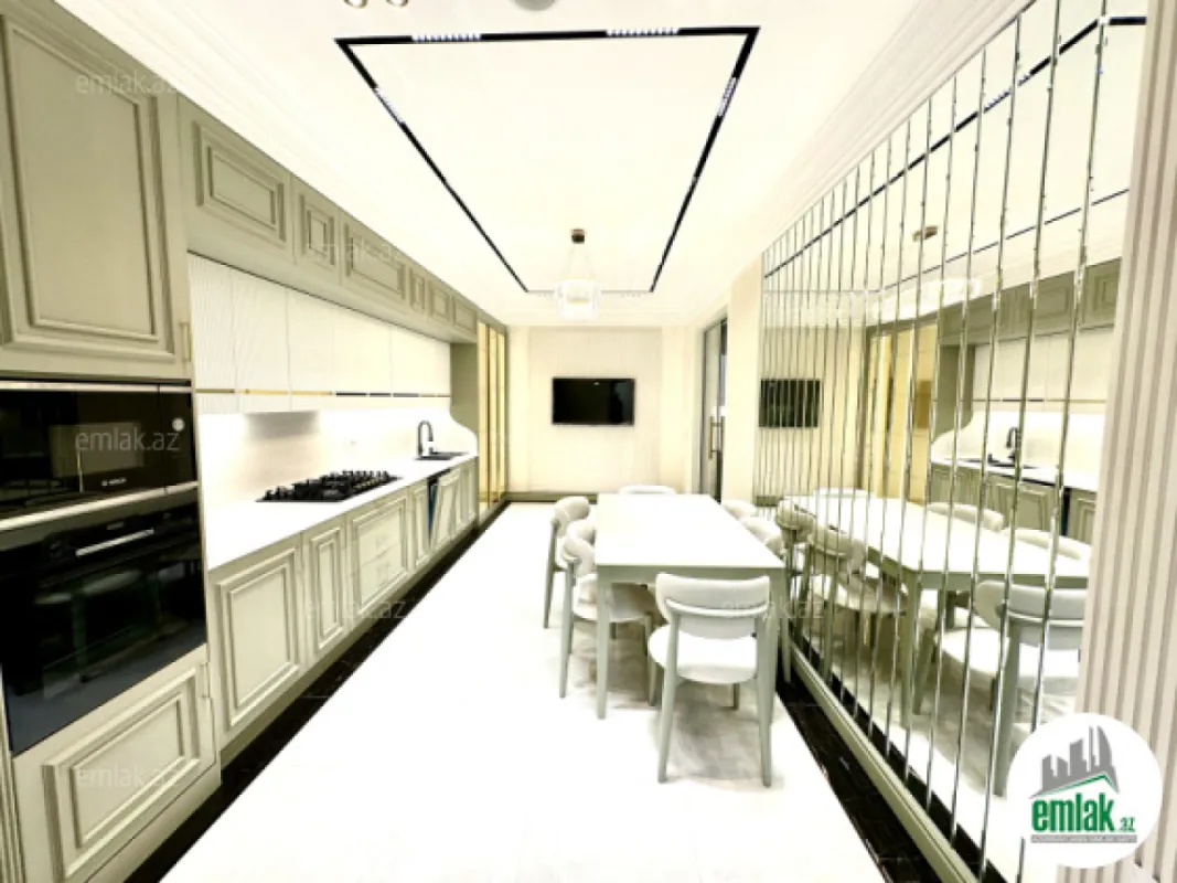 Satılır 4 otaqlı yeni tikili 216 m²