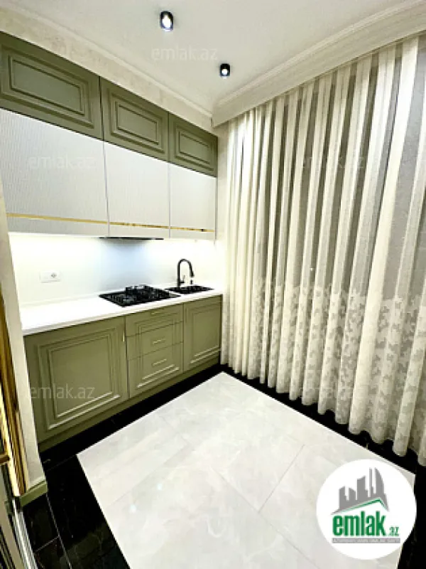 Satılır 4 otaqlı yeni tikili 216 m²