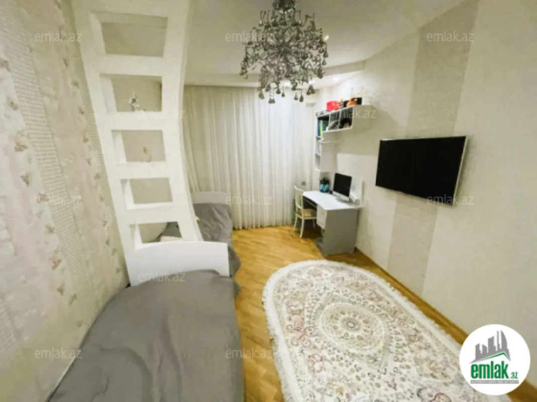 Satılır 3 otaqlı yeni tikili 105 m²