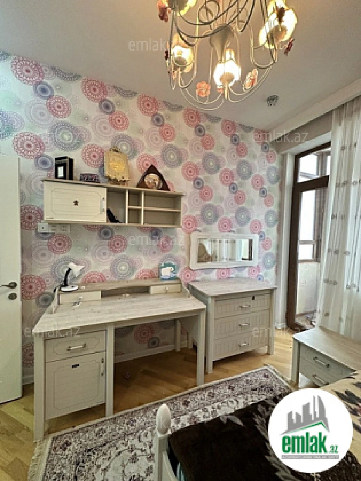 Satılır 3 otaqlı yeni tikili 125 m²