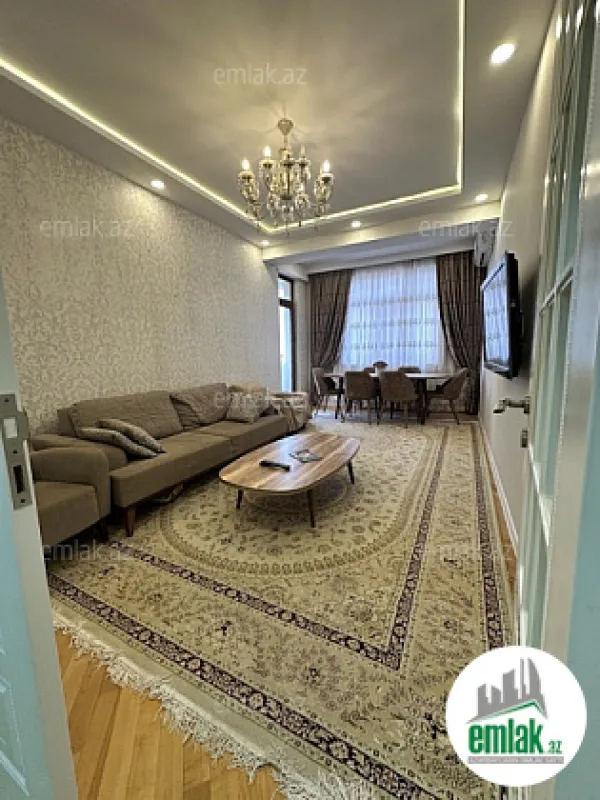 Satılır 3 otaqlı yeni tikili 125 m²