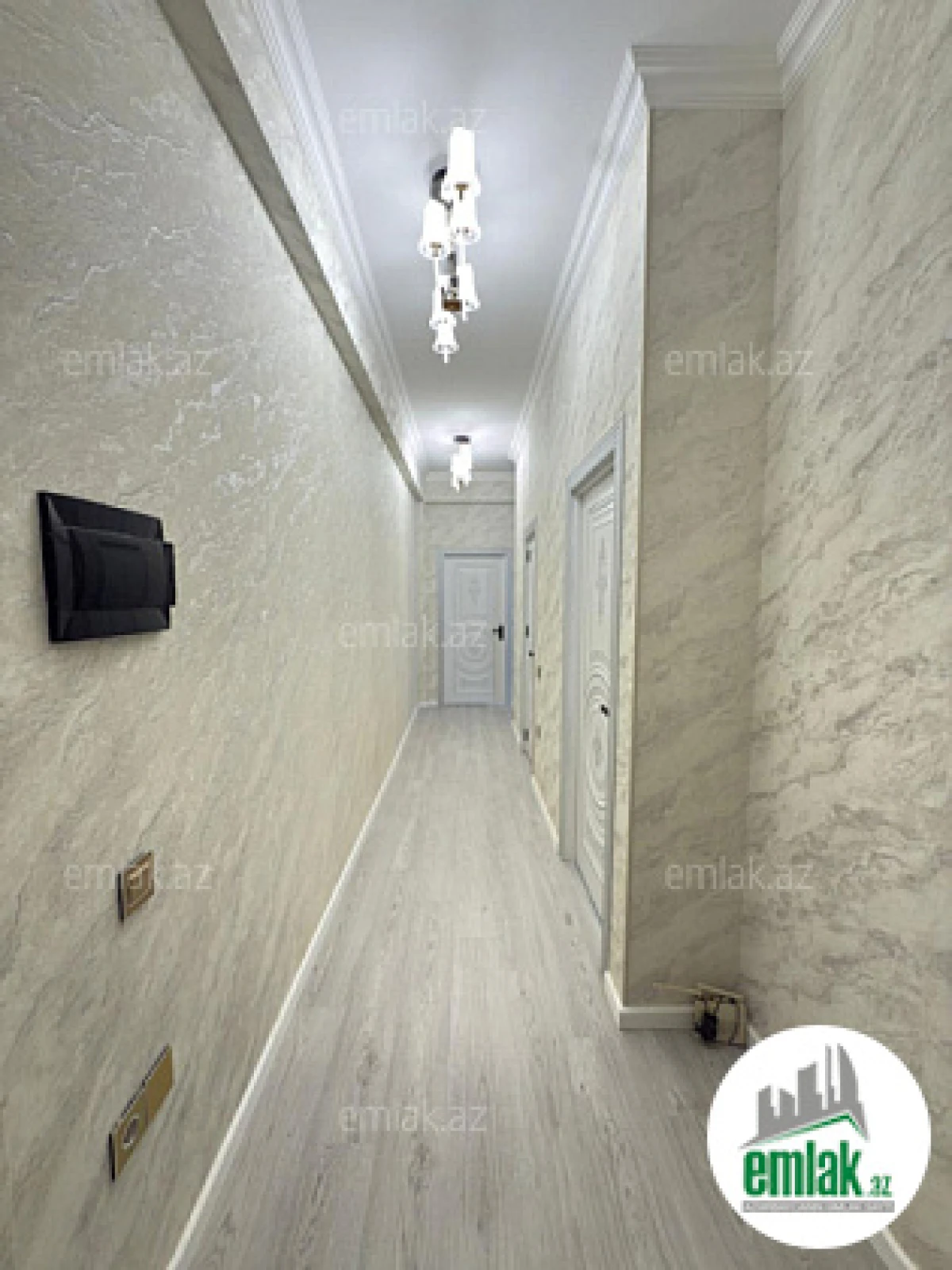 Satılır 2 otaqlı yeni tikili 65 m²