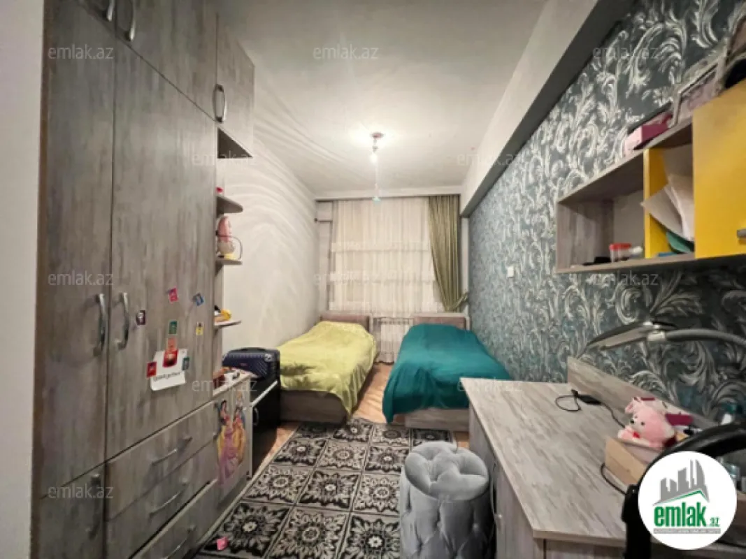 Satılır 3 otaqlı yeni tikili 100 m²