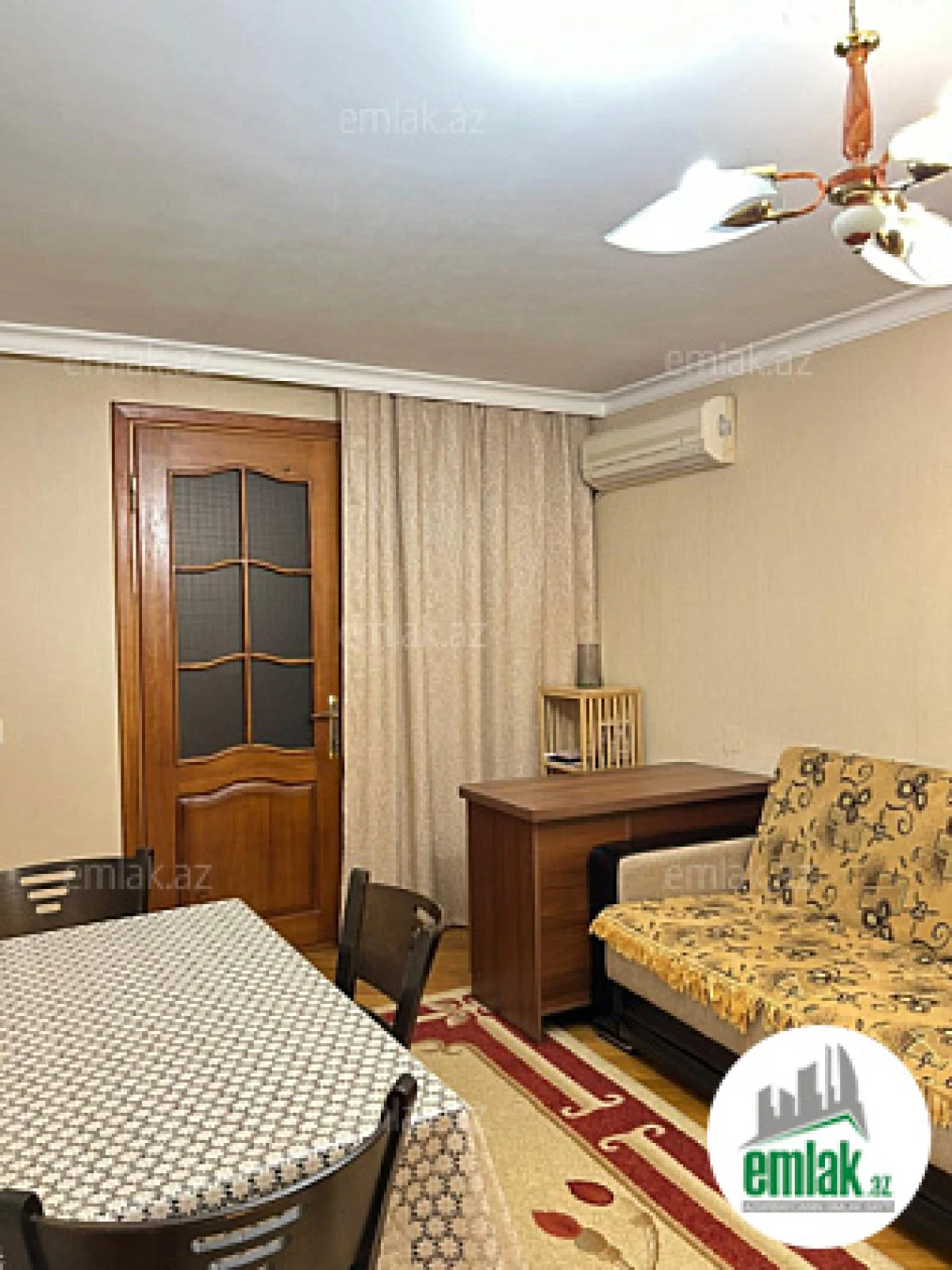 Satılır 2 otaqlı köhnə tikili 40 m²
