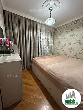 Satılır 2 otaqlı köhnə tikili 40 m²
