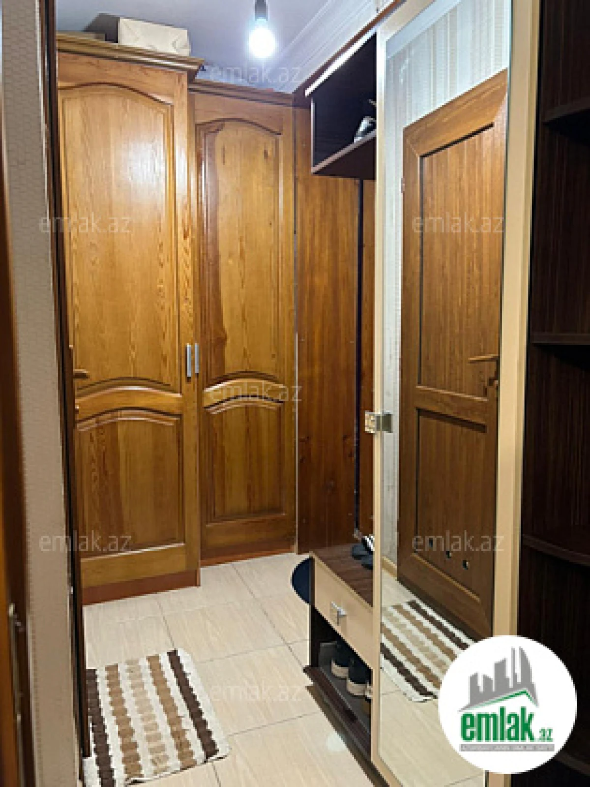 Satılır 2 otaqlı köhnə tikili 40 m²