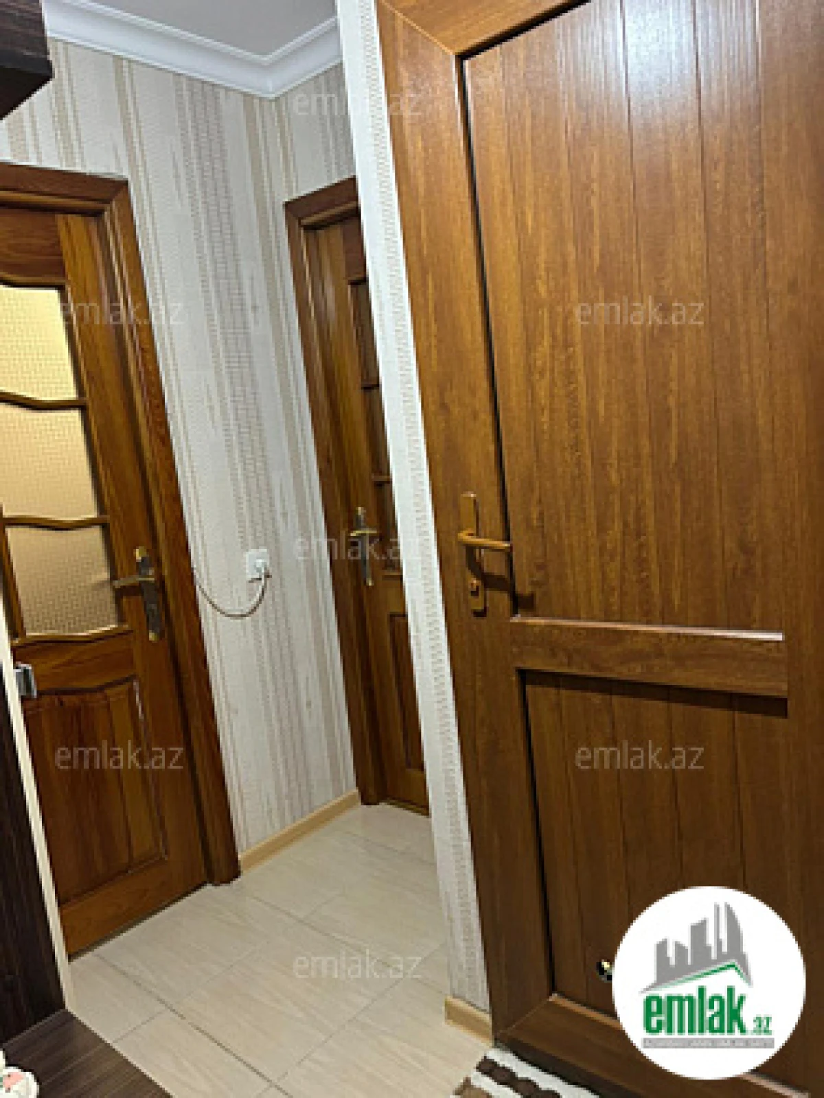 Satılır 2 otaqlı köhnə tikili 40 m²