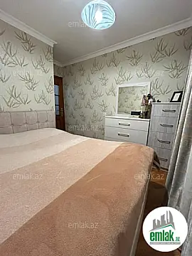 Satılır 2 otaqlı köhnə tikili 40 m²