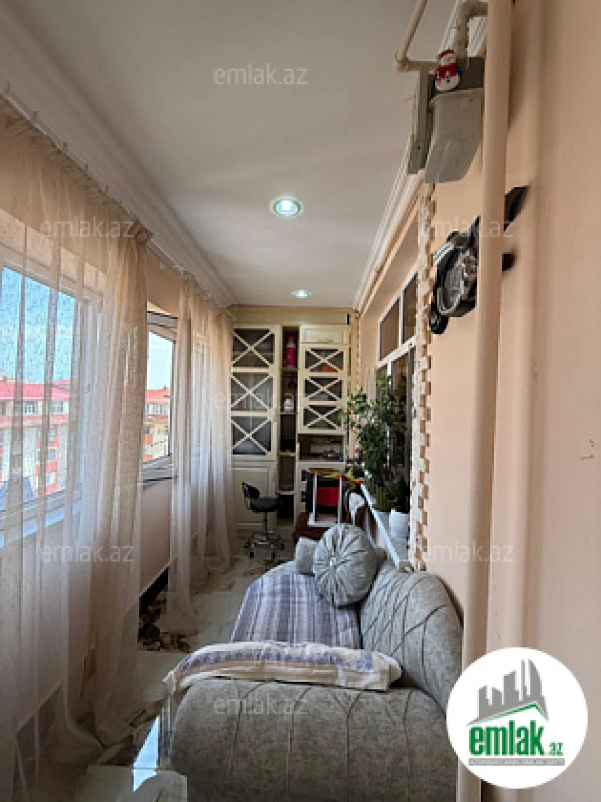 Satılır 3 otaqlı yeni tikili 145 m²