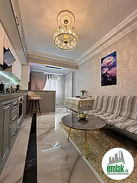Satılır 3 otaqlı yeni tikili 145 m²