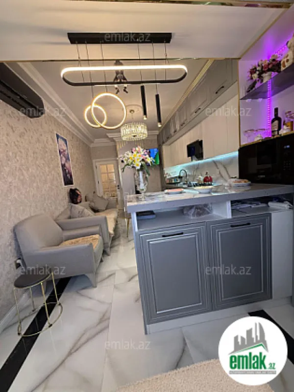 Satılır 3 otaqlı yeni tikili 145 m²