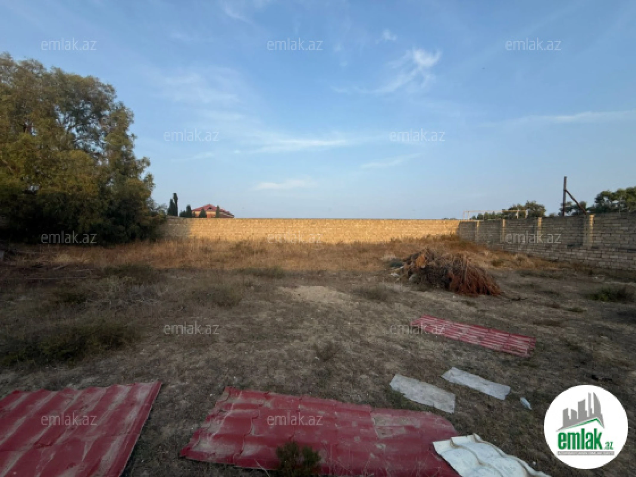 Satılır torpaq sahəsi 12 m²