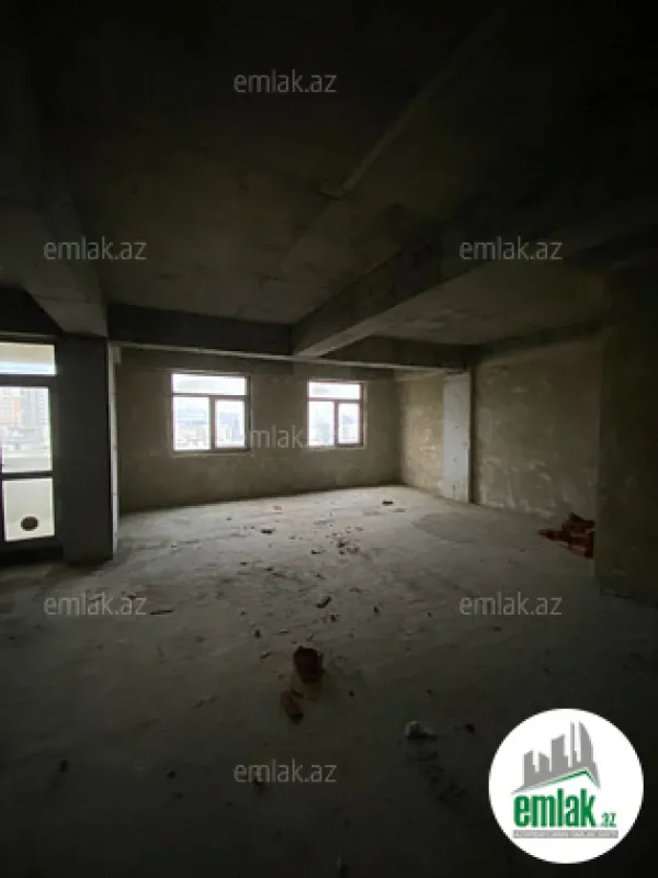 Satılır 3 otaqlı yeni tikili 105 m²