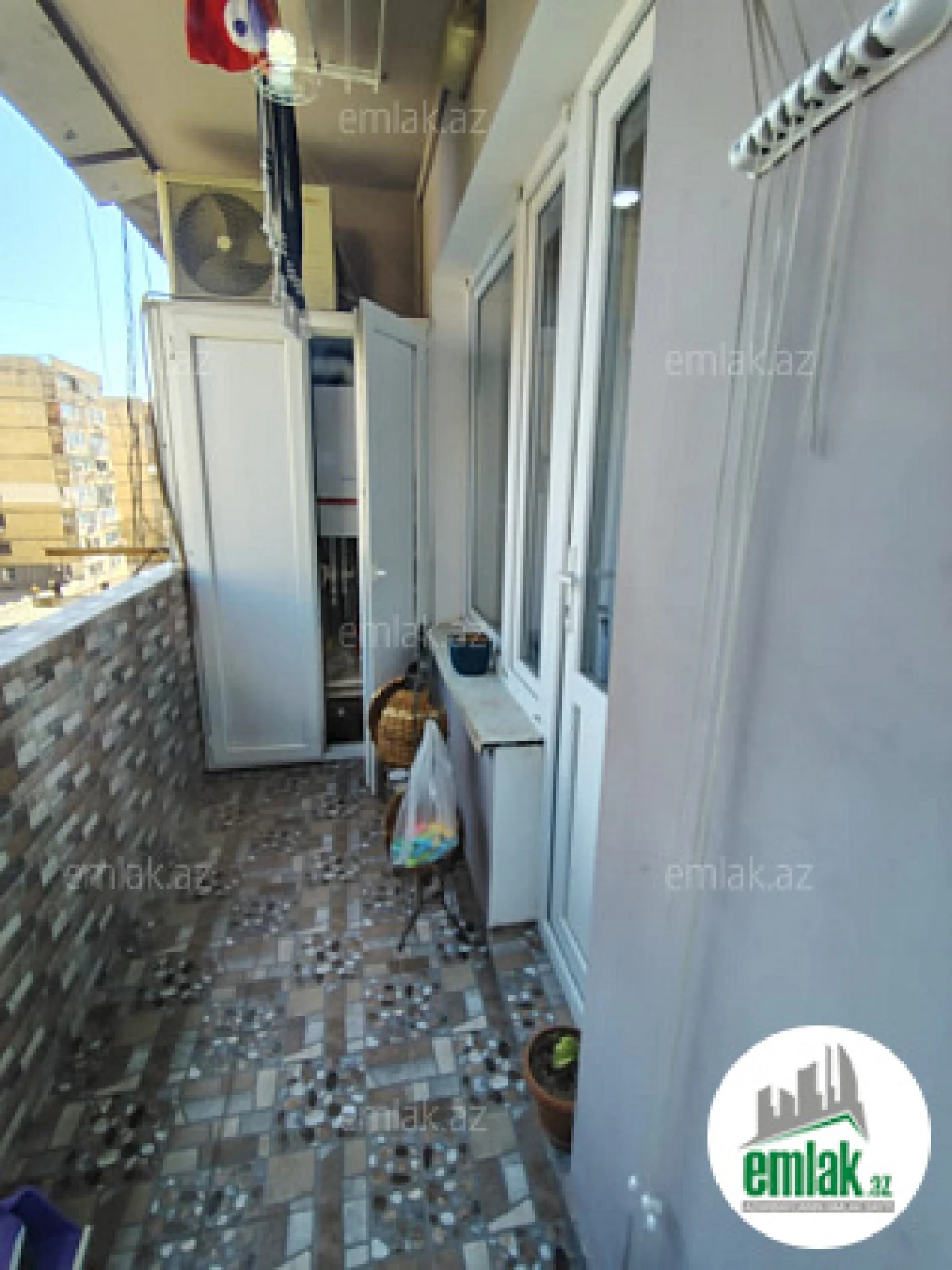 Satılır 3 otaqlı köhnə tikili 70 m²