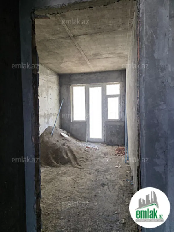 Satılır 3 otaqlı yeni tikili 110 m²