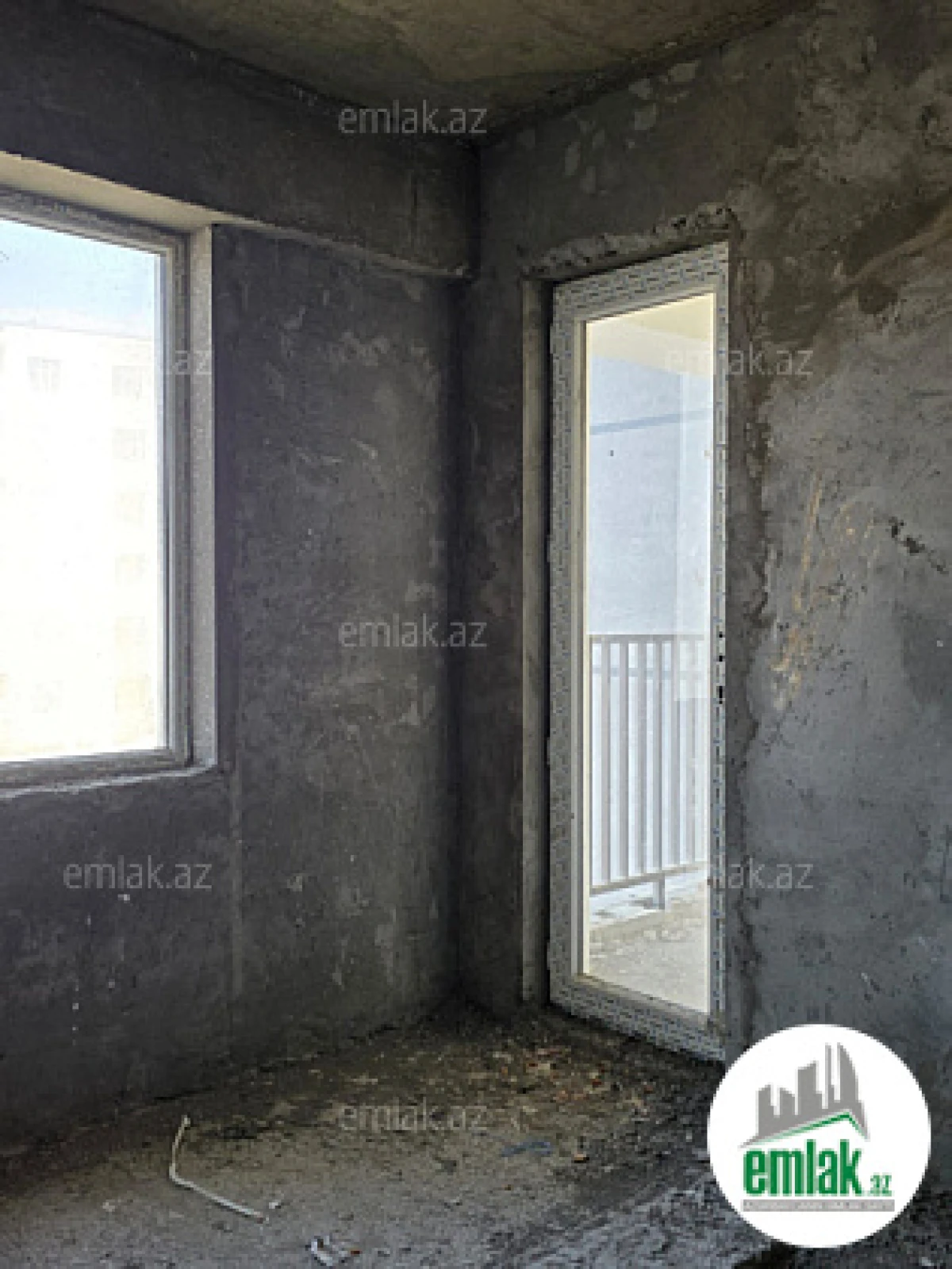 Satılır 3 otaqlı yeni tikili 110 m²