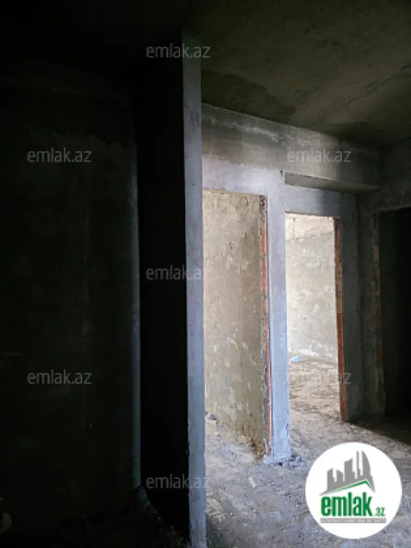 Satılır 3 otaqlı yeni tikili 110 m²