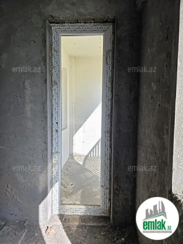 Satılır 3 otaqlı yeni tikili 110 m²