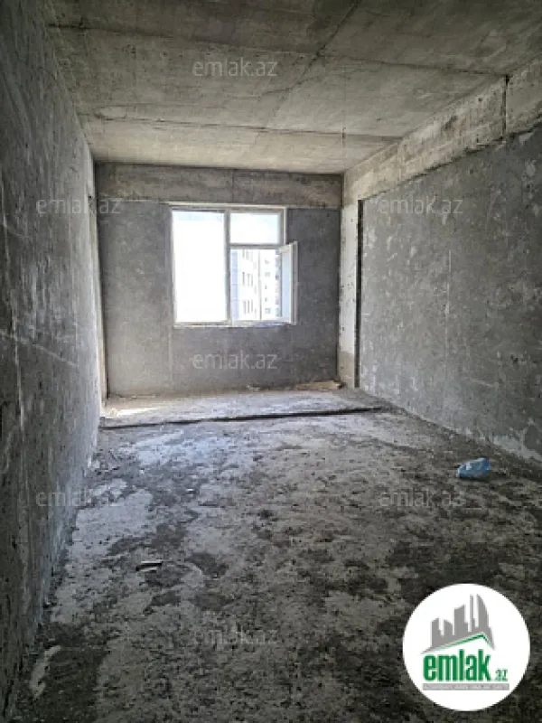 Satılır 3 otaqlı yeni tikili 110 m²