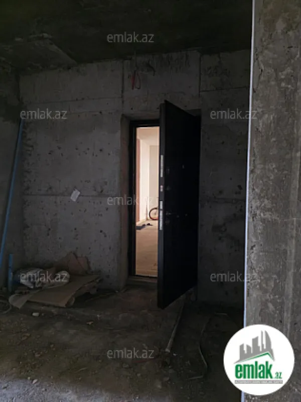 Satılır 3 otaqlı yeni tikili 110 m²