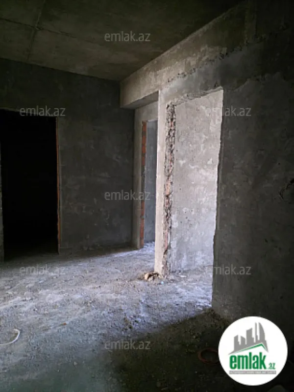 Satılır 3 otaqlı yeni tikili 110 m²