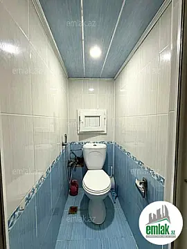 Satılır 3 otaqlı köhnə tikili 100 m²