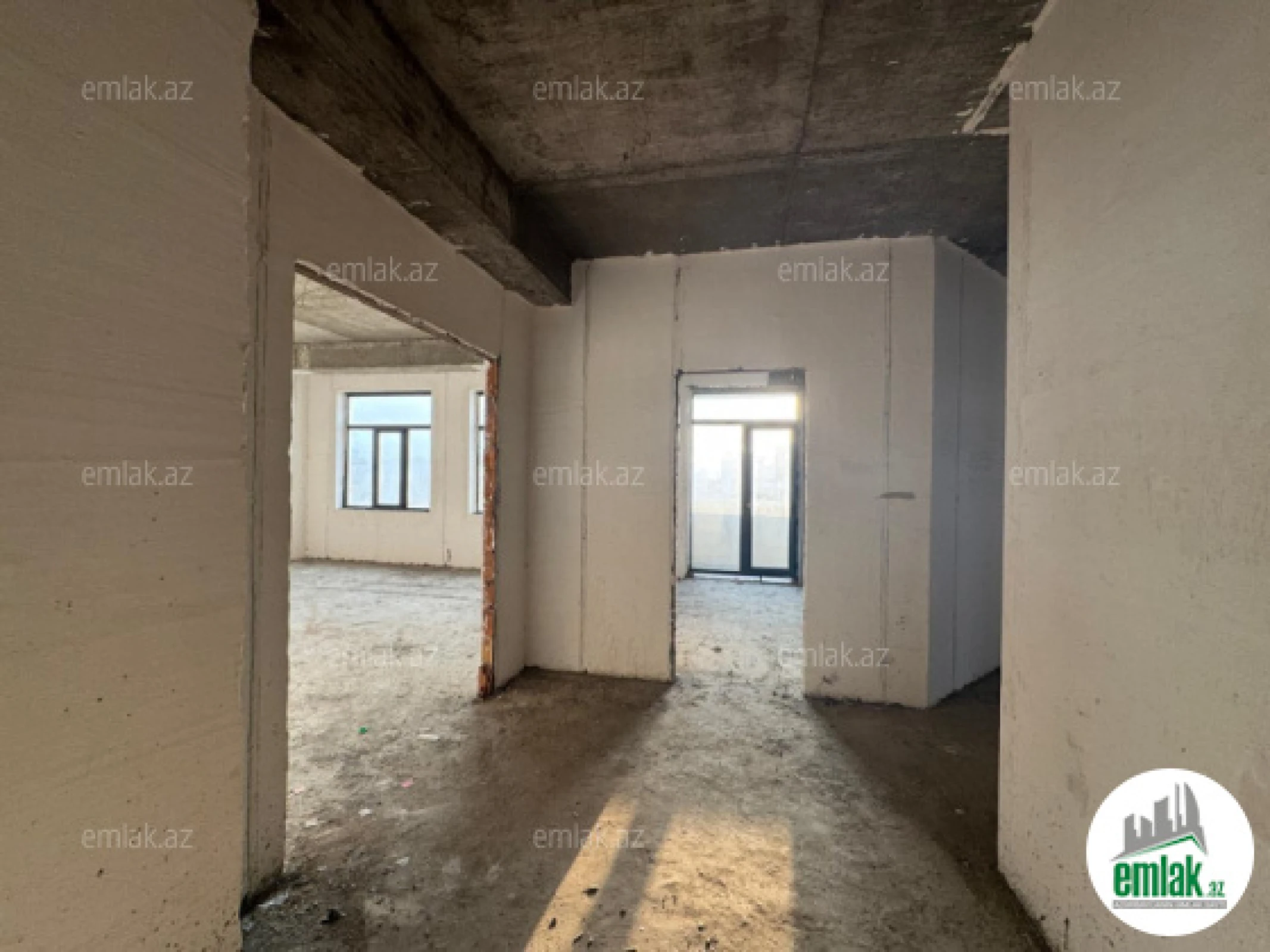 Satılır 4 otaqlı yeni tikili 146 m²