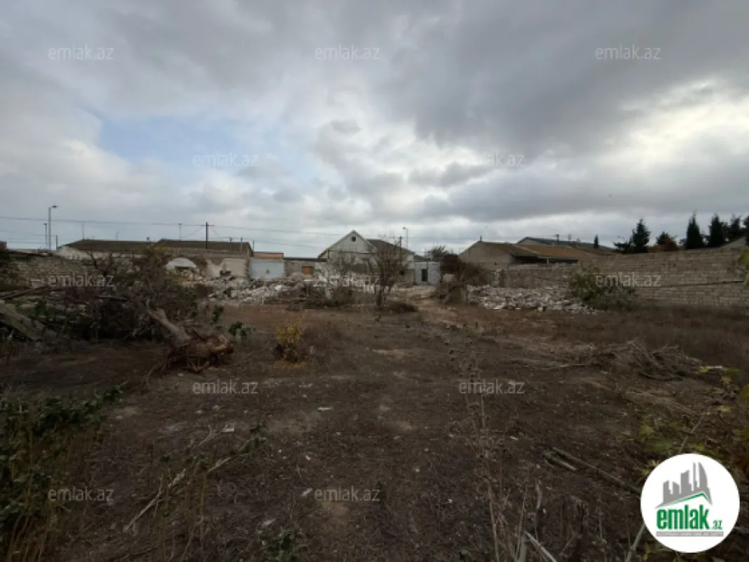 Satılır torpaq sahəsi 4 m²