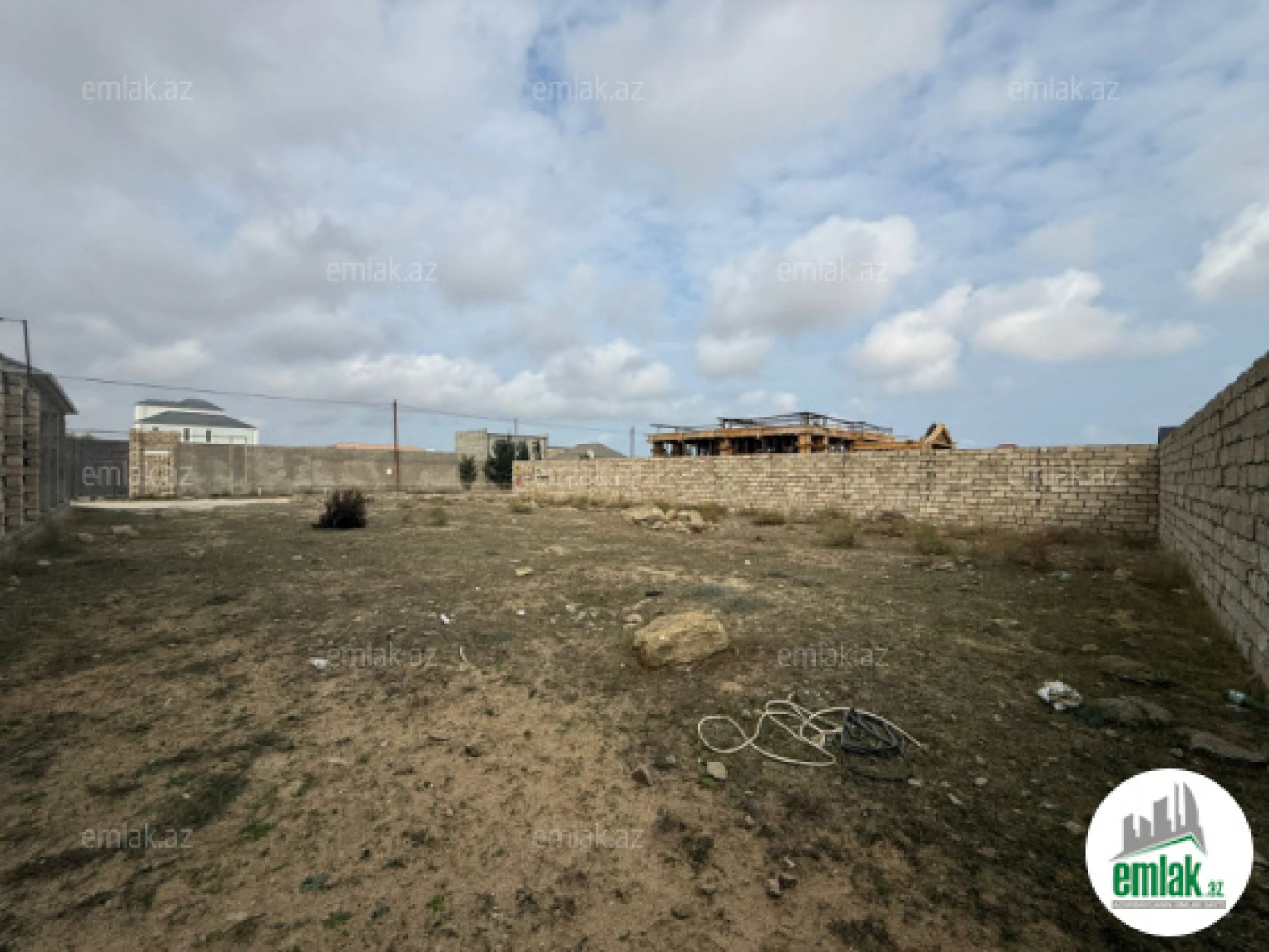 Satılır torpaq sahəsi 6 m²