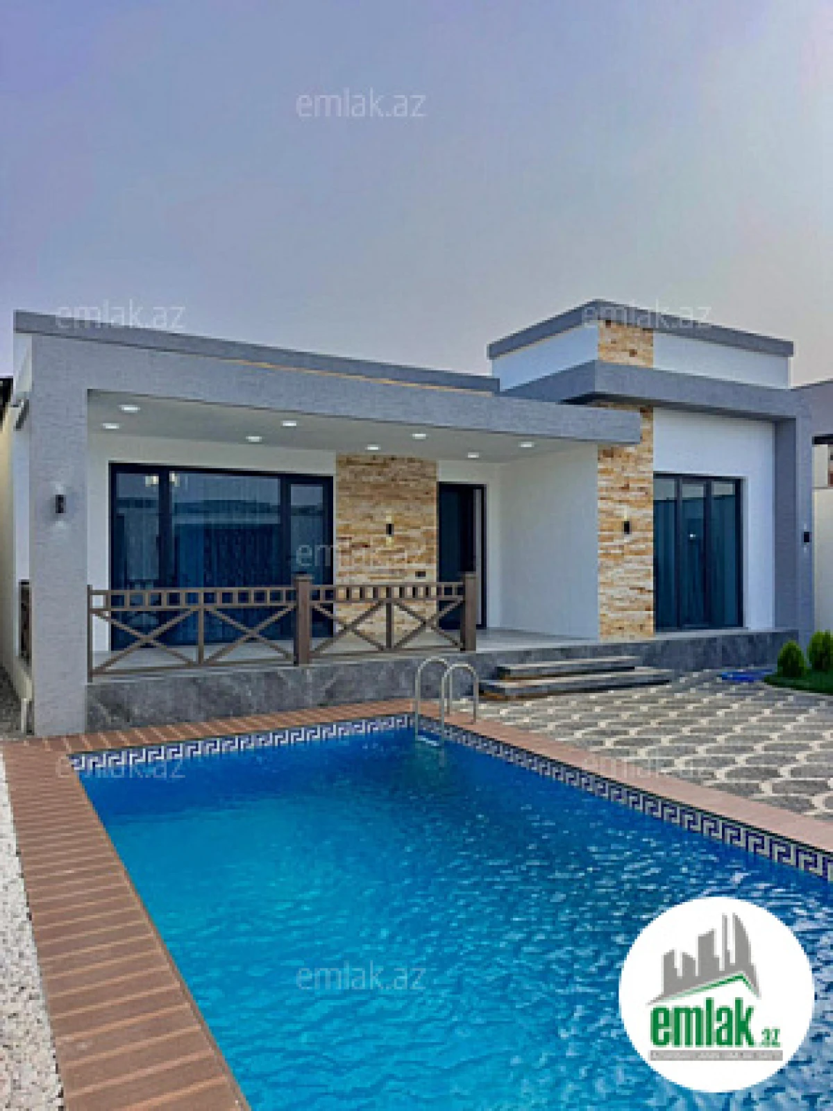 Satılır 4 otaqlı mənzil 170 m²