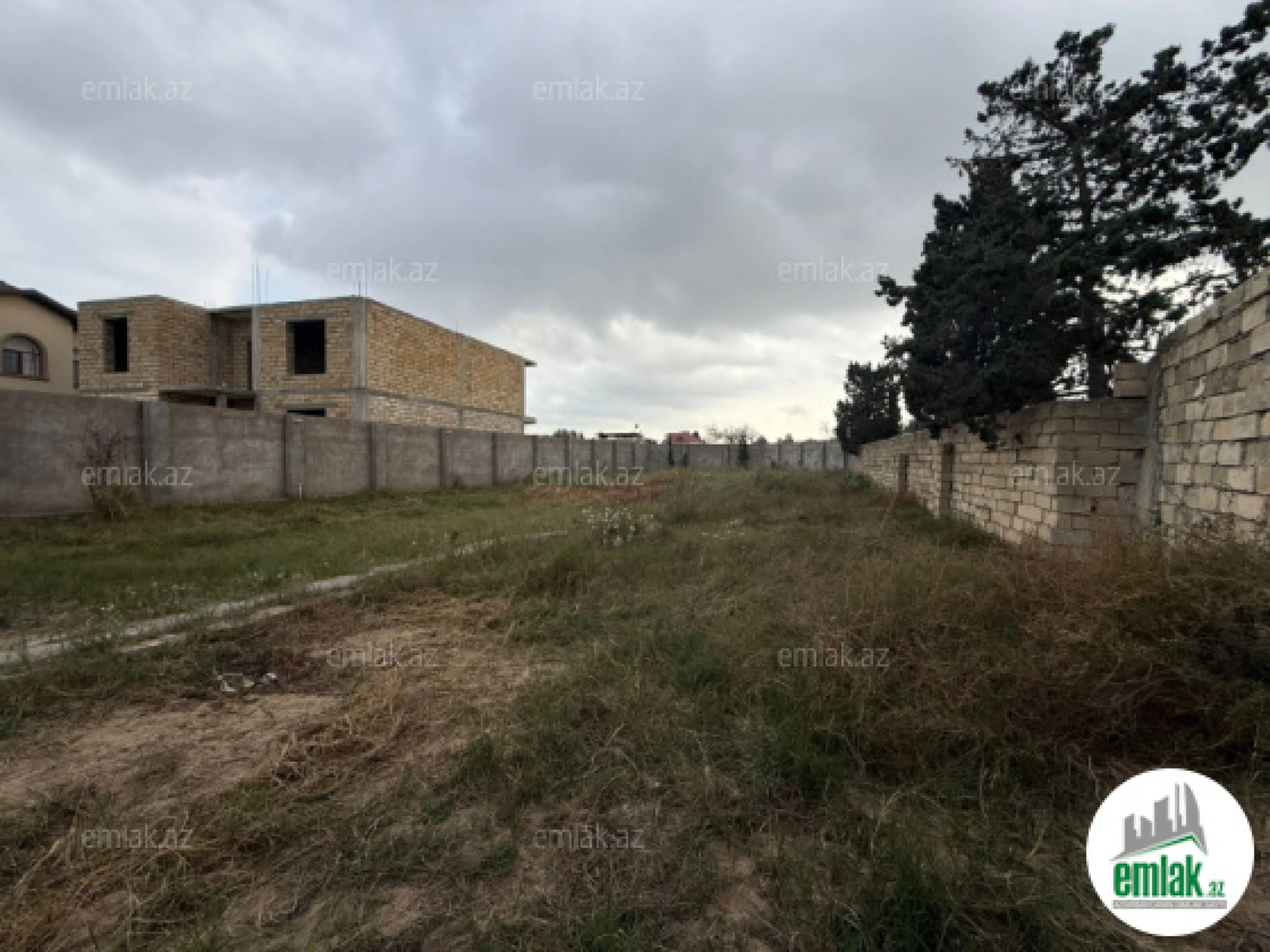 Satılır torpaq sahəsi 12 m²