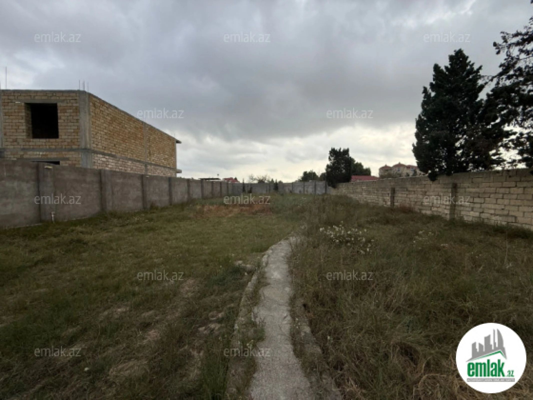 Satılır torpaq sahəsi 12 m²