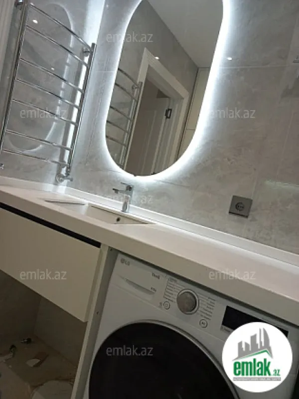 Satılır 4 otaqlı yeni tikili 140 m²