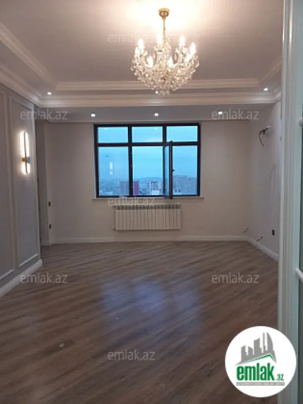 Satılır 4 otaqlı yeni tikili 140 m²